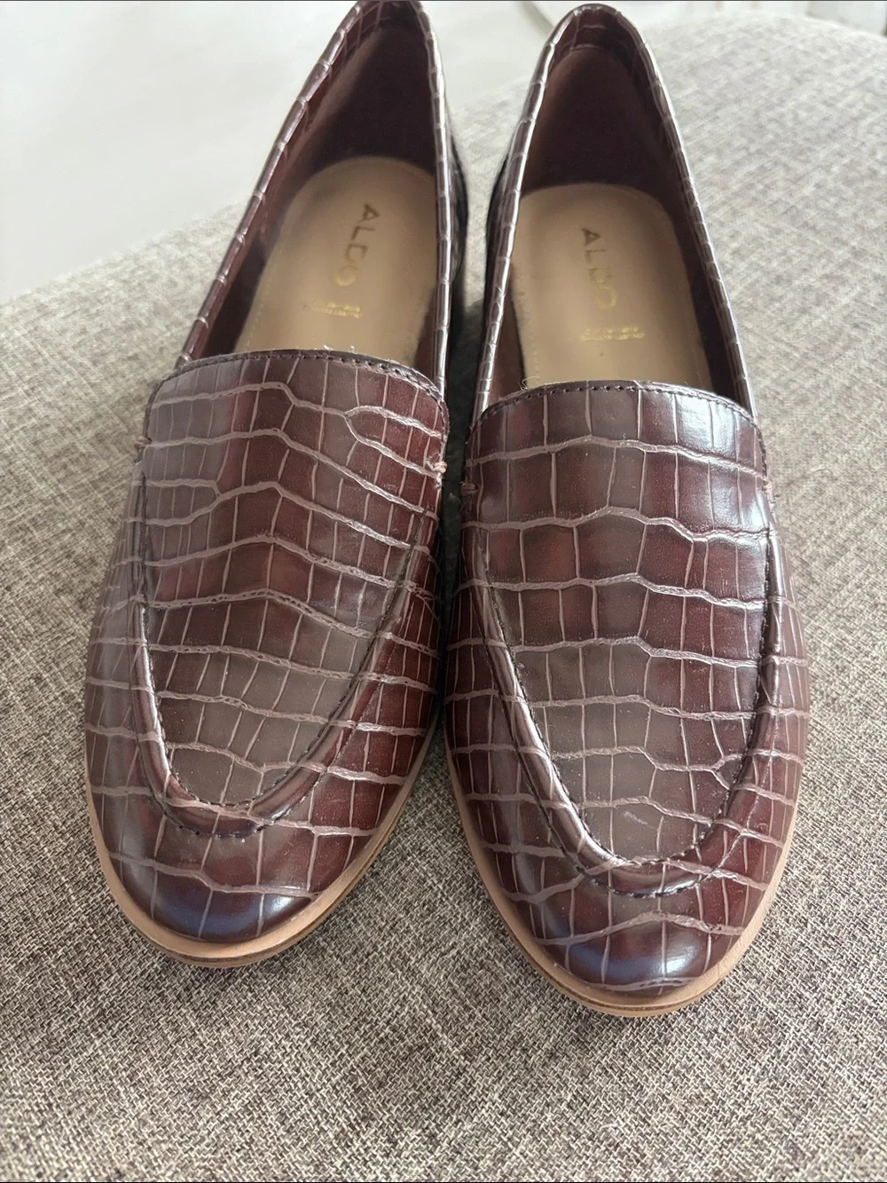 Aldo flex Brown Croc-Embossed Leather Loafers for Women size 6 36